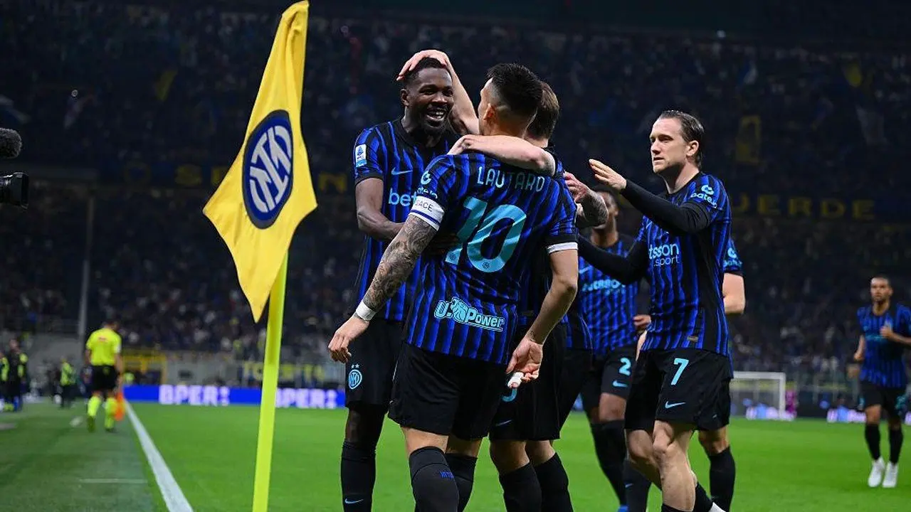 Vieri Jagokan Inter Milan Raih Scudetto Lagi, Napoli Jadi Pesaing Terdekat