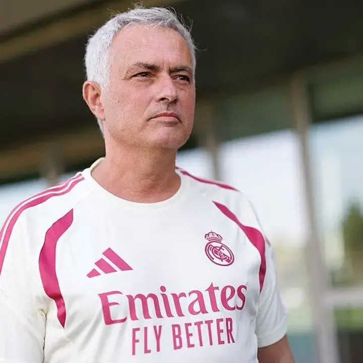 Vinicius Jr. Tetap di Real Madrid, Mourinho Ungkap Kelegaan dan Optimisme