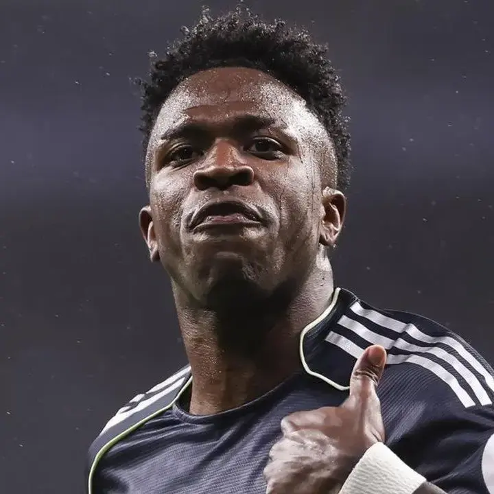 Vinicius Junior Perpanjang Kontrak di Real Madrid Hingga 2032: “Selamanya di Sini”