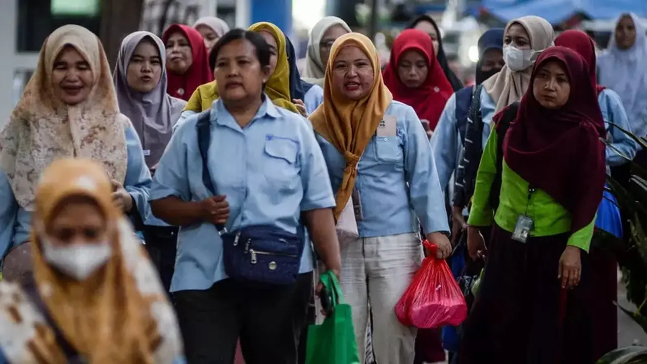 Waspadai Sinyal Awal Perusahaan Sebelum PHK Massal